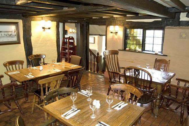 Whyte Harte Hotel Redhill  Esterno foto